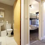 아파트 Cosy Townhouse - Free Parking - Sleeps 6 - By Ekliving Partners 브리스틀