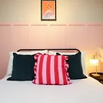 Cosy Townhouse - Free Parking - Sleeps 6 - By Ekliving Partners Μπρίστολ
