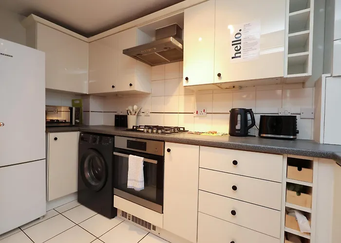 Apartament Cosy Townhouse - Free Parking - Sleeps 6 - By Ekliving Partners Bristol