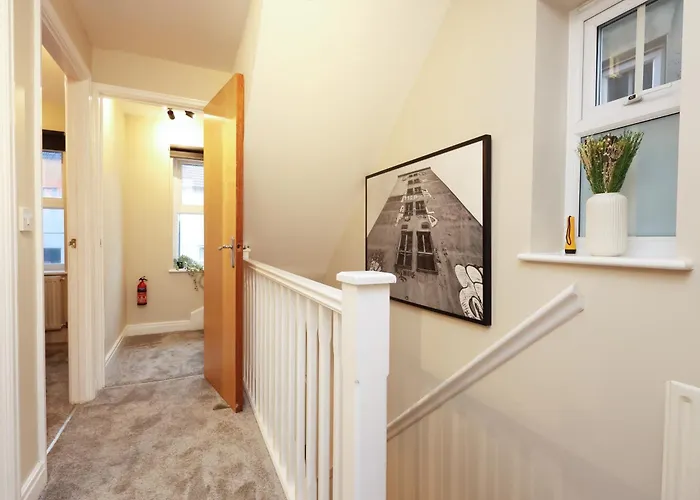 Apartamento Cosy Townhouse - Free Parking - Sleeps 6 - By Ekliving Partners Bristol